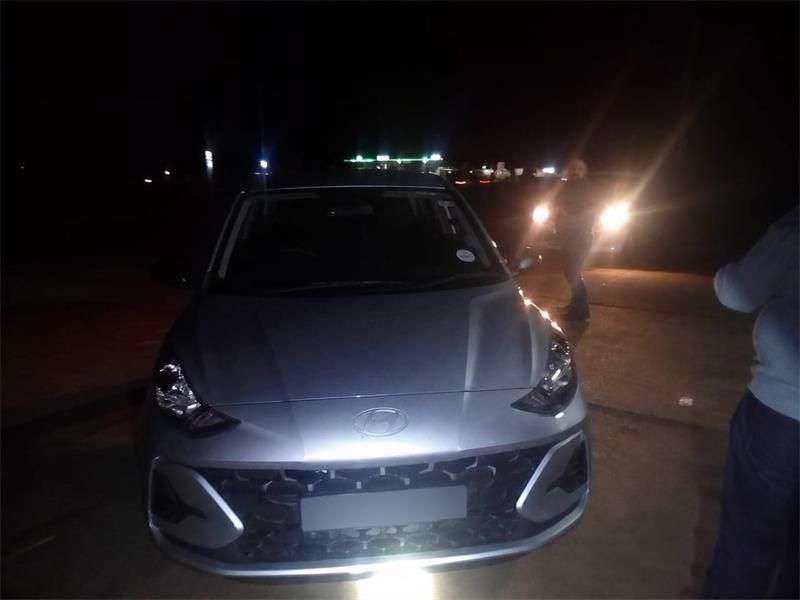 Local security responded to a hijacking incident in Overline, Springs where a man had been hijacked by six armed men.