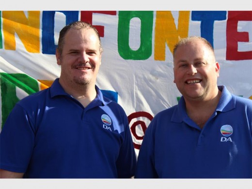 DA councillor of Ward 7 Craig Harrison and Eddie Krog,Chairperson for Ward 7.