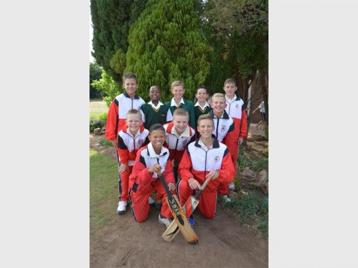 Voor: Jayden Duran en Roche Rautenbach Middel: Dian Taljaard, Petri du Toit en Waldo Greyling Agter: Nathan du Plooy, Junior Khumalo, FG Mulder, Matthew Harrison en Brian Ernst. Foto: Annie Nolan.