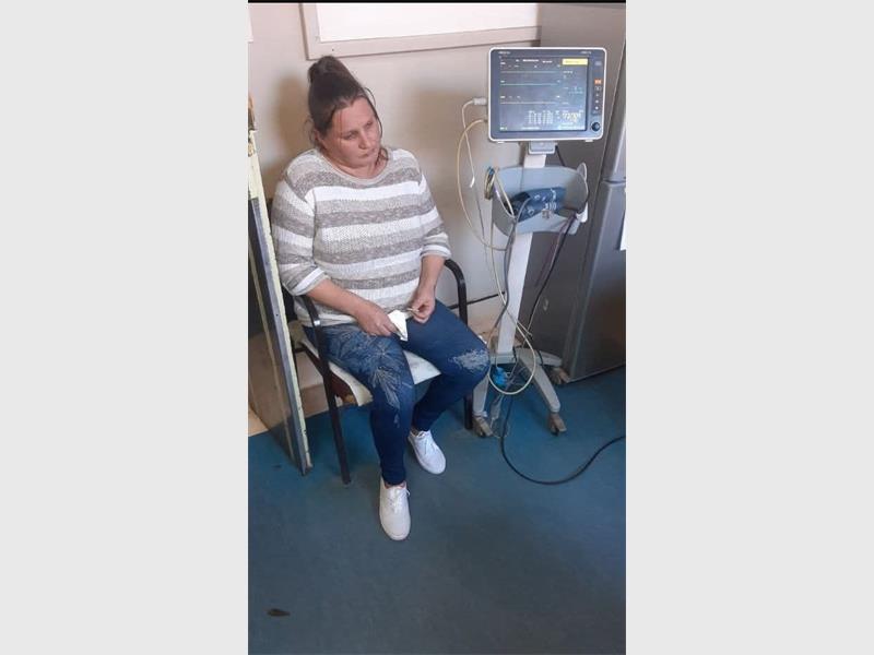 Wendy Fourie from Homelake bravely begins chemotherapy, fighting cancer with strength, hope and the support of her community.