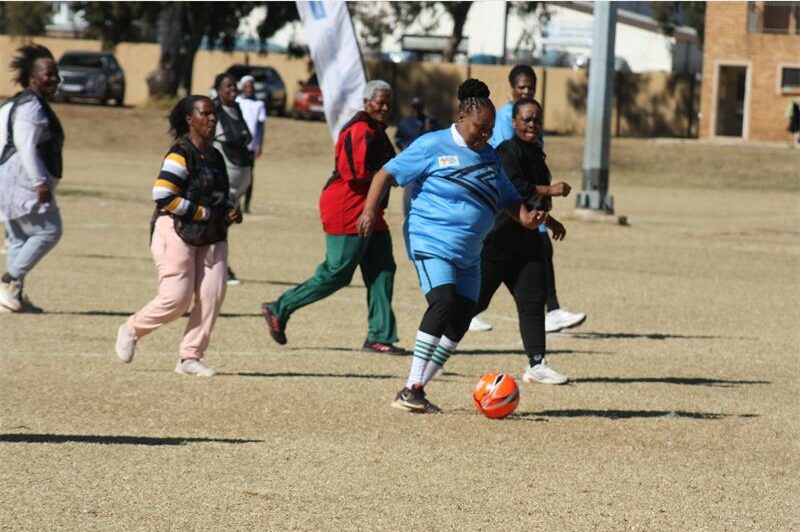 Rand West City’s senior women roared back from defeat with a crushing 6–0 win over Merafong City at the West Rand Golden Games.
