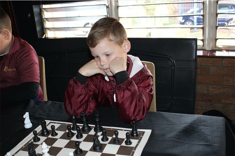 More than 160 chess players from across the district, including the Vaal and Khutsong, came together to compete at the West Rand Chess Tournament in celebration of Women’s Day.