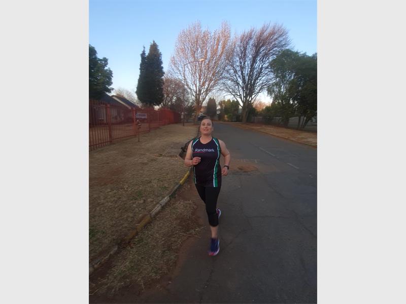 Lizel Grobler (37) is training for the 2027 Comrades Marathon and believes her new club’s support will help her achieve this dream.