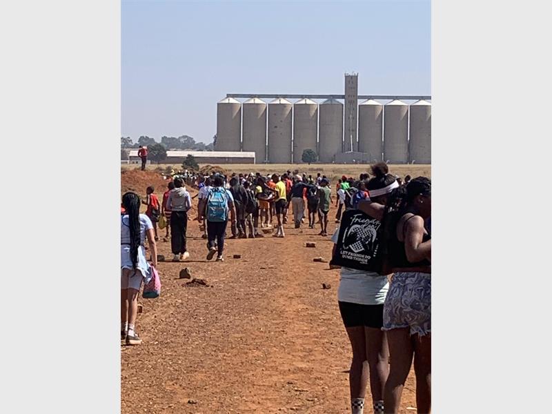 Laerskool Avantè learners took part in a 7km spring walk to stay fit and healthy.