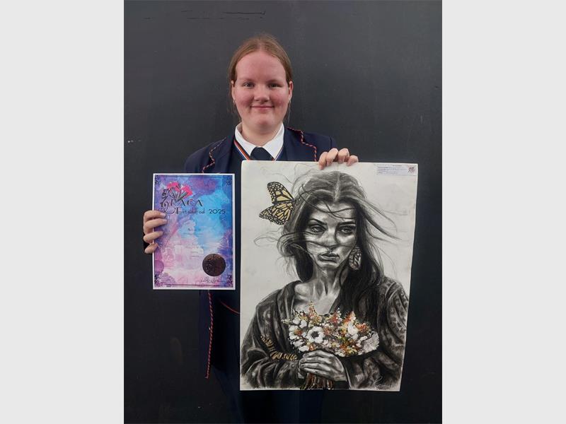 Hoërskool Riebeeckrand se kunsleerders het hul kreatiwiteit bewys en uitstekende prestasies behaal tydens die RACA Eisteddfod 2025.