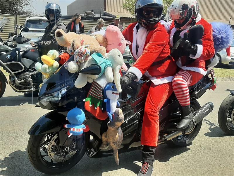 The West Rand Biking Association is planning to do their annual Santa Run to make Christmas a little more special for the underprivileged children.
