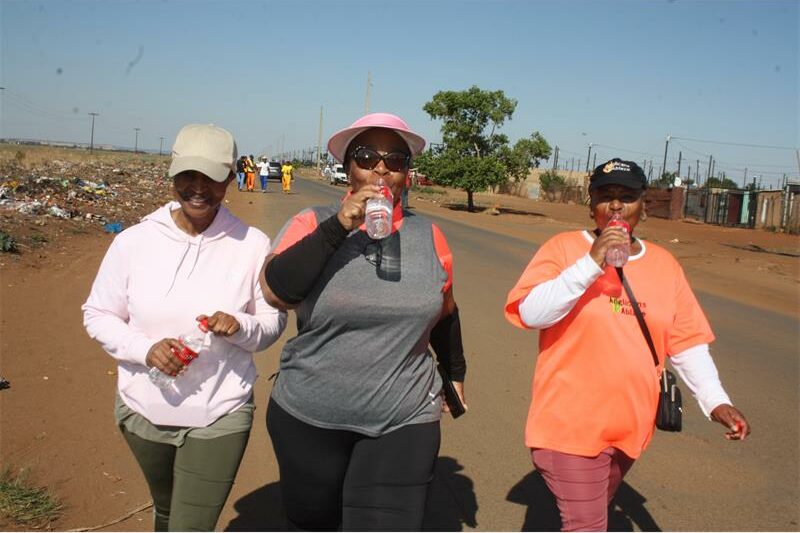 A 4km health awareness walk in Bekkersdal promoted fitness and encouraged residents to screen for chronic illnesses.
