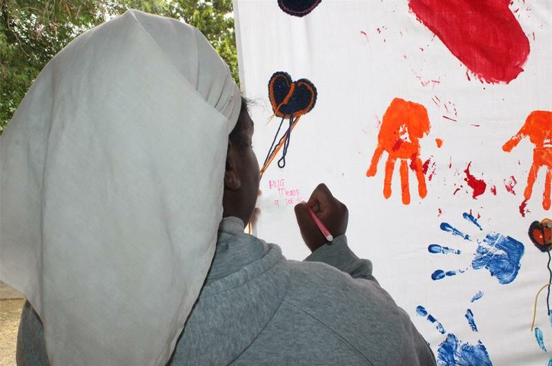 Learners from Girls and Boys Town celebrated hearts and hugs with fun physical activities and uplifting, motivational messages.