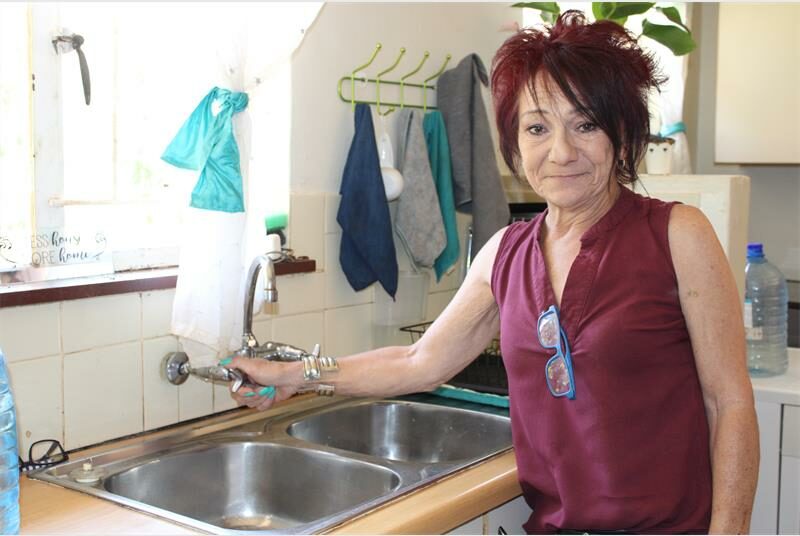 After more than 20 days and two protests, Glenharvie residents are still without water, demanding the supply be restored and the underlying issues resolved.