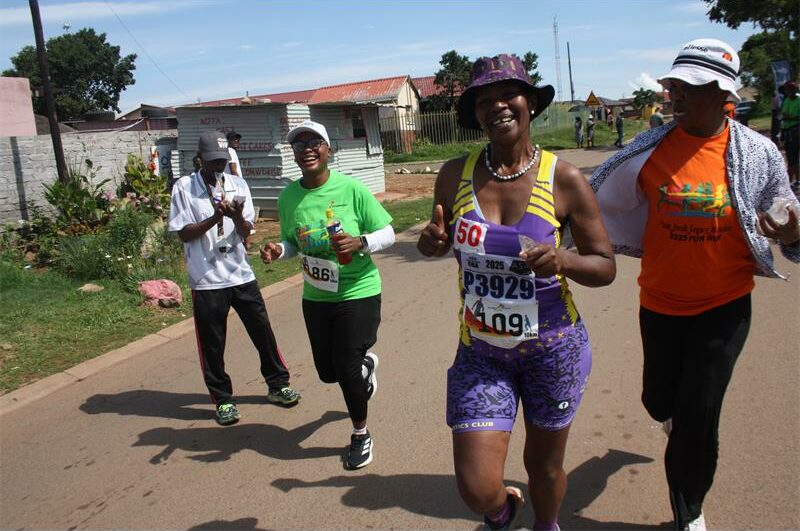 Athletes impressed at the Harmony Colossus AC 10km race held in Mohlakeng, with strong performances across both the men’s and women’s fields.