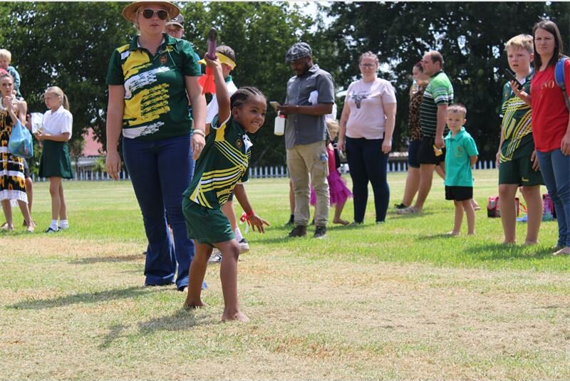 Laerskool Randfontein se graad een-leerders het hul eerste sportdag beleef, waar elkeen as ’n wenner weggestap het.