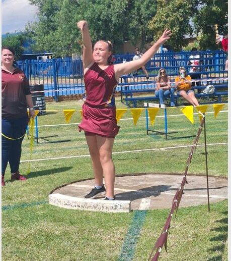 Laerskool Rapportryer se atlete beïndruk met uitstekende prestasies, sportmangees en trots tydens onlangse byeenkomste.