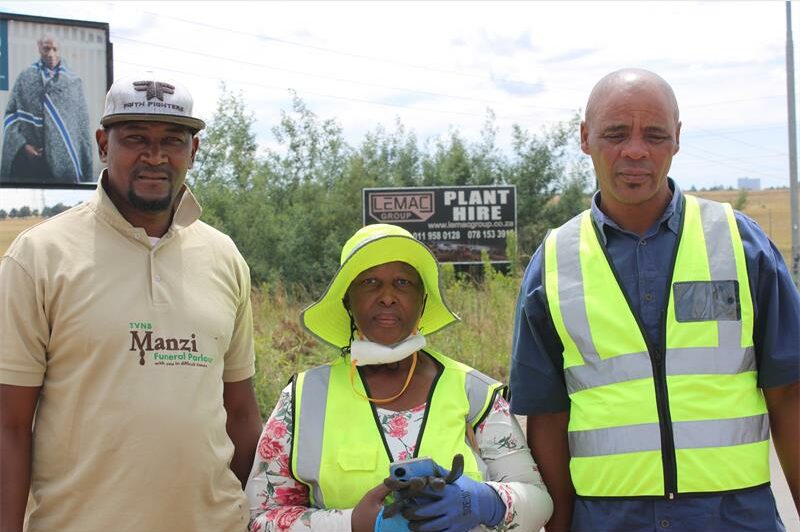 The Finsbury community take matters into their own hands by rolling up their sleeves and restoring pride in their neighbourhood.