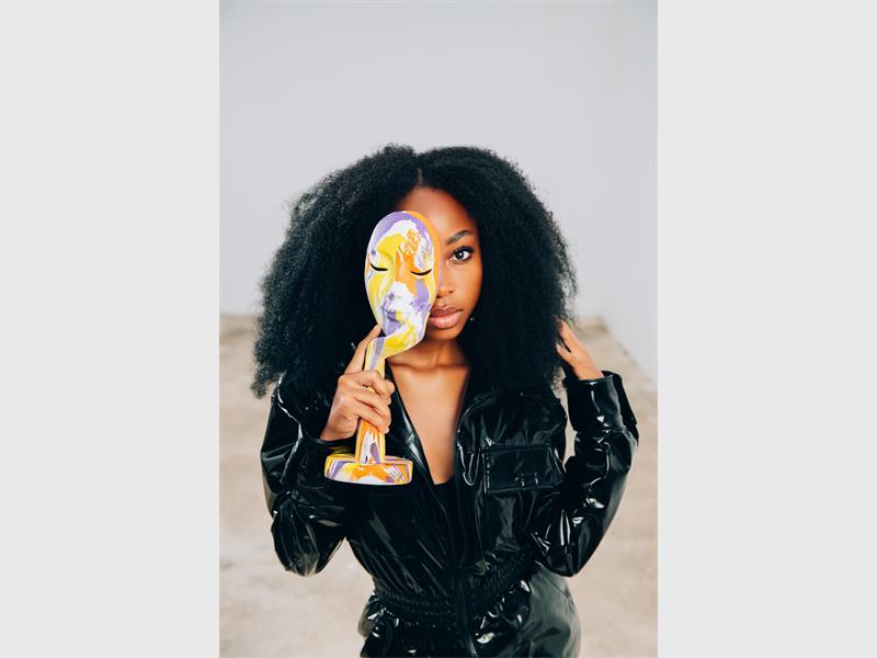 Seventeen-year-old Anzani Makhadzi Hadzhi has earned the title ICFK Power Icon 2026, gaining national recognition for youth leadership and international pageant success.