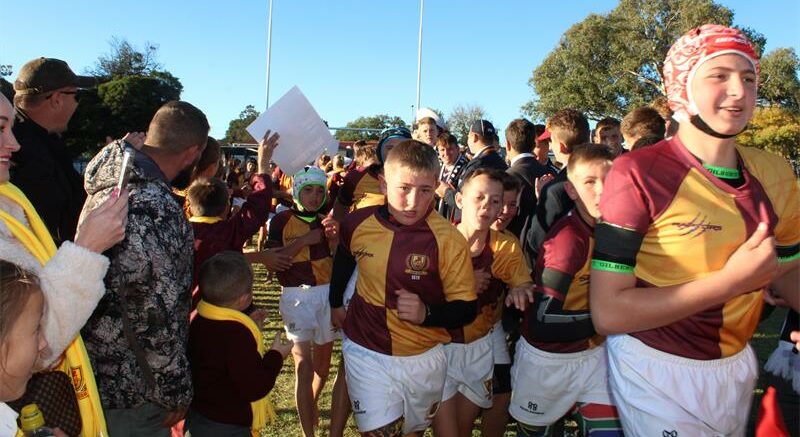 Die Randfontein-gemeenskap het in groot getalle opgedaag vir ’n opwindende derby tussen Laerskool Randfontein en Laerskool Rapportryer.