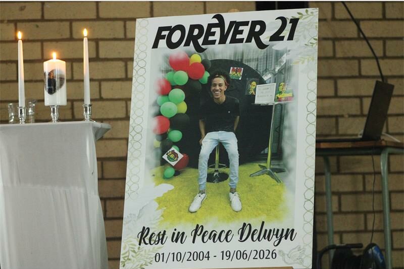 The Toekomsrus community came together to honour Delwyn Dickens (21), one of four victims of a fatal shooting.
