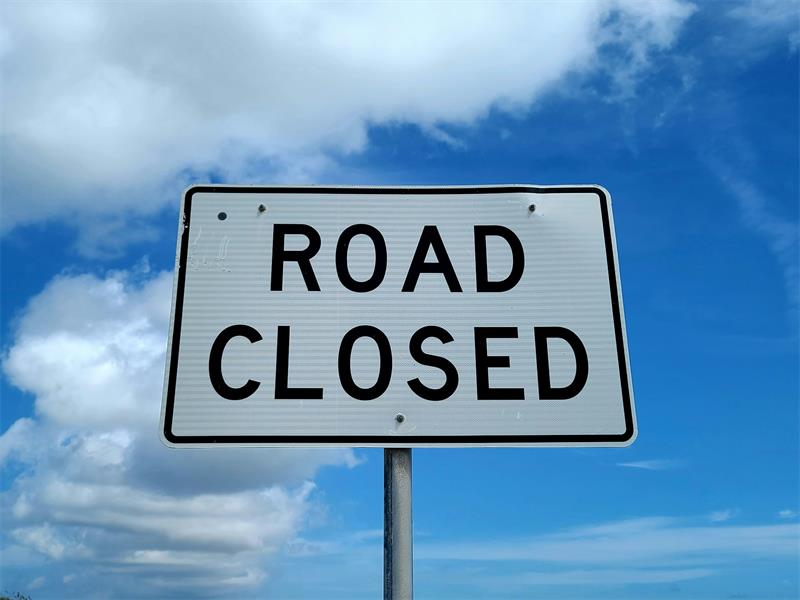 Motorists should take note of the immediate closure of the road and are advised to use alternative routes when travelling.