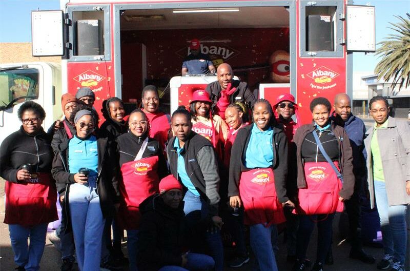 #MandelaDay: Warm soup, fresh bread, blankets and compassion made a lasting difference for those in need along Main Reef Road.