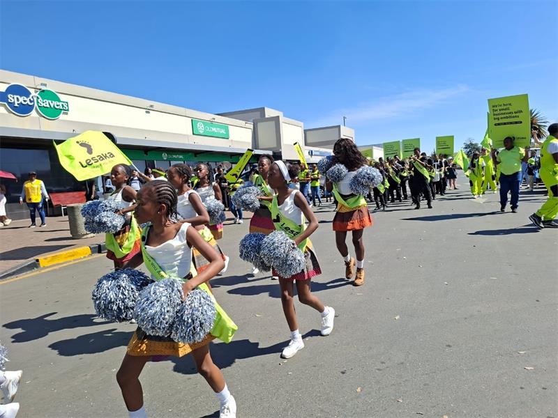 Randfontein came alive when the Soweto Field Band entertained the community with a colourful parade of music, dance and marching at Village Square Mall.