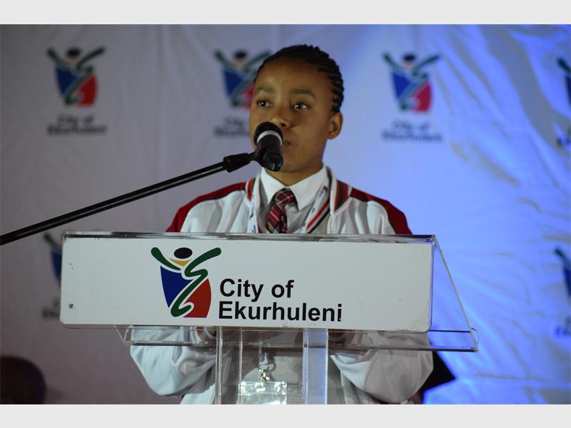 Full bursary for top Tembisa learner Kempton Express