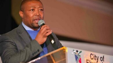 BonganiMolefe_09719