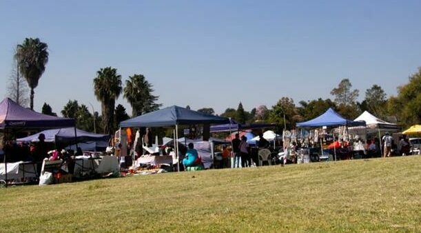 Laerskool Mooifontein invites the community to a fun-filled market day on 29 November, featuring festive stalls, gifts, food, crafts, and entertainment for the whole family.