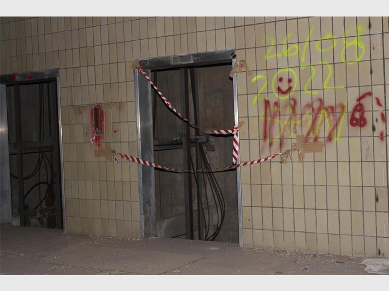 Elevators at the Kempton Park Hospital. Photo: Kamogelo Magolo.
