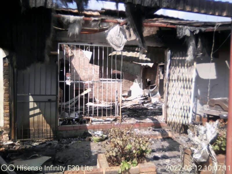 On July 29, De Klerk testified that on the evening of March 11, while patrolling near Essenwood Avenue, he and his team noticed a commotion and stopped to investigate. Photograph supplied to the Kempton Express.