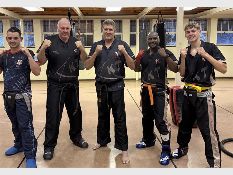 Three fighters from the club were competing at tournament level for the first time. Charl Lots dominated the -83kg division, winning two gold medals in light contact and kick light.