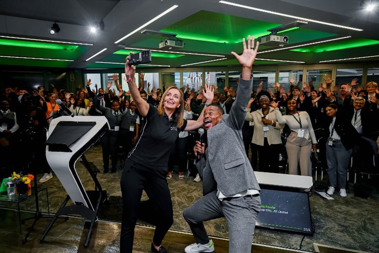 Defying the odds and outpacing the broader market, several teams in this year's JSE Investment Challenge delivered exceptional returns, surpassing the All-Share Index's robust 23% gain during the competition period.