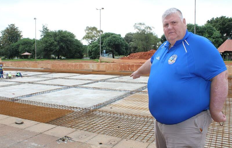 The long-closed Kempton Park Swimming Pool is finally undergoing major upgrades, with Phase 1 expected to be completed by the end of December and the facility edging closer to reopening.