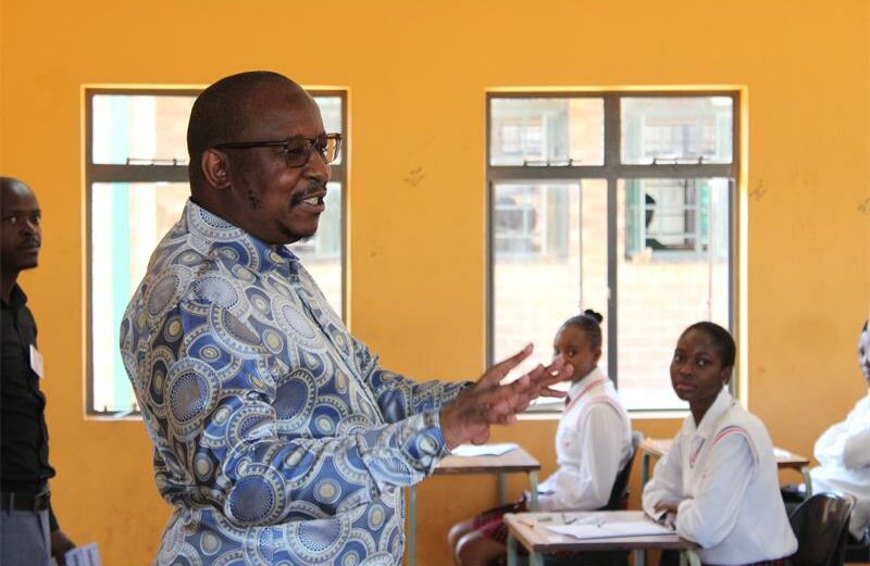Inqayizivele Secondary School welcomed MEC Matome Chiloane, who inspected NSC exam processes and encouraged learners to stay focused and ethical.