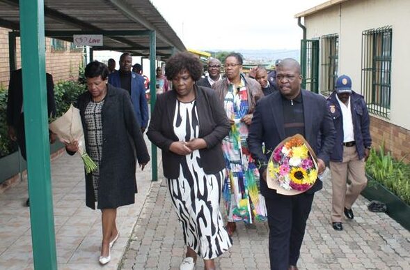 Mayor and delegates visits Enxiweni Primary School following the fatal shooting of the principal and administrator.