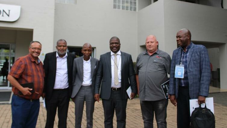 The meeting covered the ongoing power outages in Bredell, Pomona, Glen Marais and other areas.