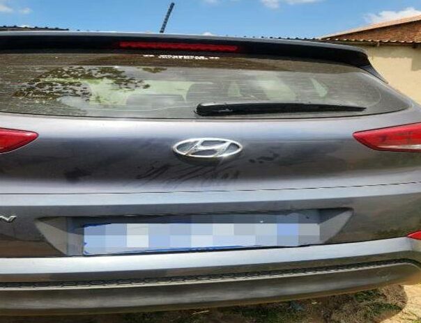 The EMPD Northern Region Task Team recovered a stolen Hyundai Tucson in Ivory Park after receiving information from a vehicle-tracking company, with the vehicle traced and secured during routine crime-prevention patrols.