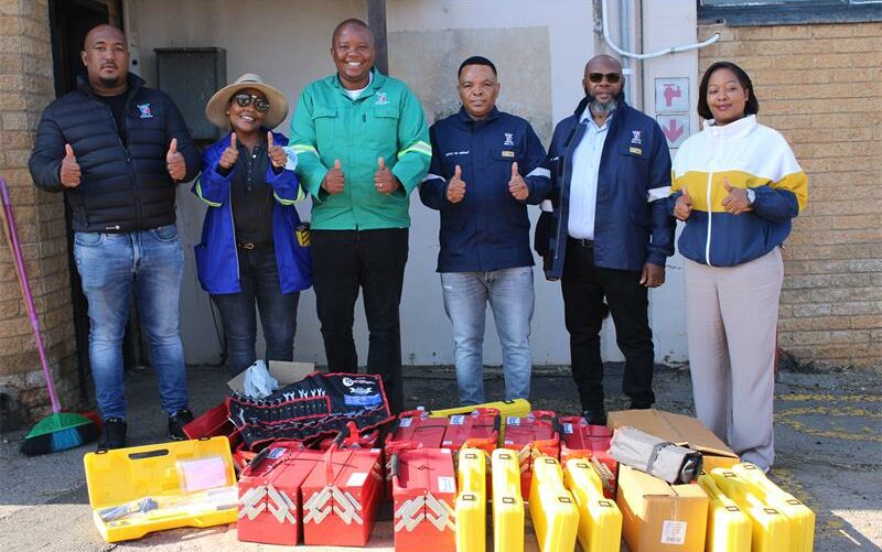 The City of Ekurhuleni’s City Manager, Kagiso Lerutla return with feedback after his last engagement with the workers.