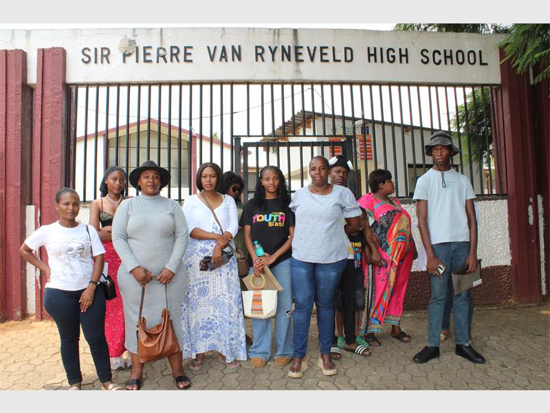 Parents raise concerns over lack of space for 2026, as education department clarifies middle-grade admissions process.