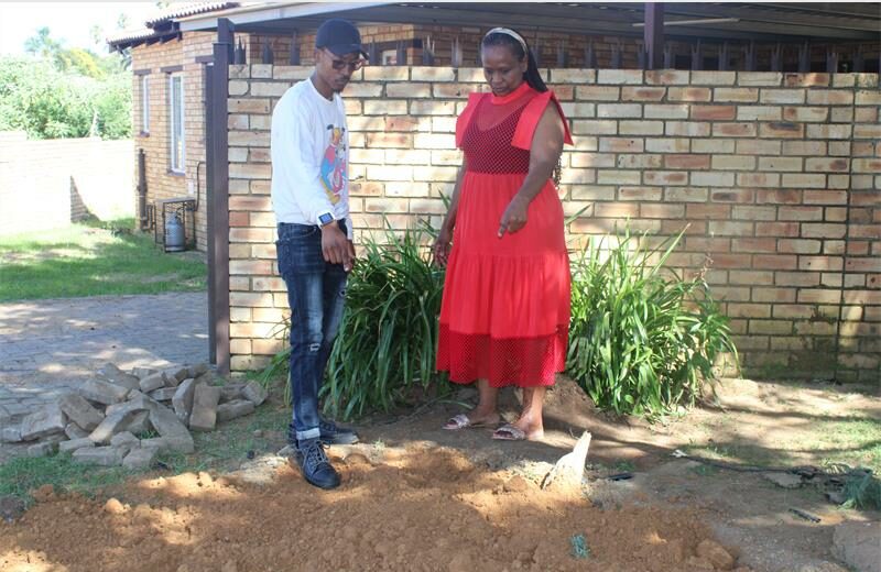 Complex residents ticking bomb as they have been experiencing multiple burst pipe incidents.