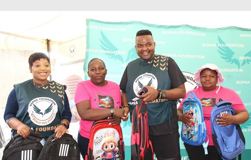 Bopha Foundation donated 50 school bags to learners at Thulakanyo Dzavhathu NPO, supporting education and daily needs while strengthening community efforts to combat poverty and hunger.