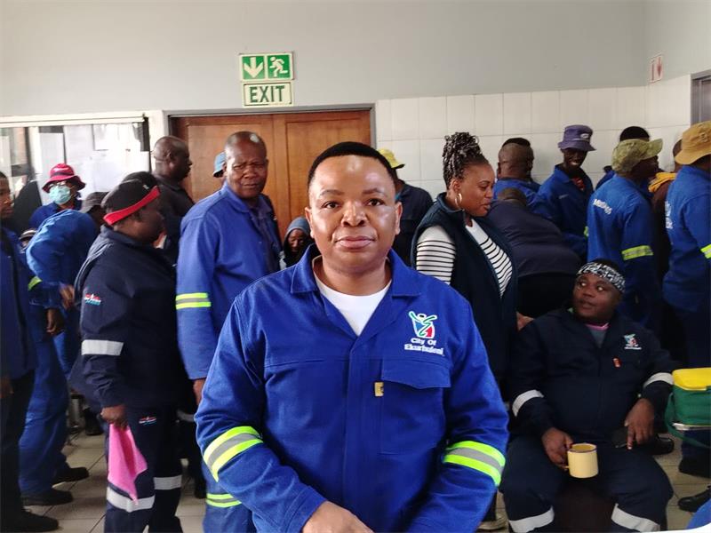 City manager Kagiso Lerutla conducted an oversight visit at the Thembisa stormwater depot.