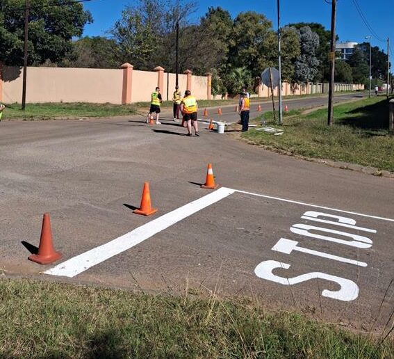 Members of the Community Rise Alliance (CRA) repainted nine stop streets in Bredell as part of an ongoing volunteer-led initiative to improve road visibility and safety in local neighbourhoods.