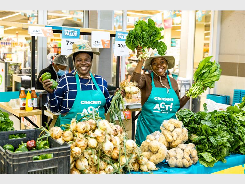 “This year's Market Day provided almost 60 local gardeners and co-operatives across the country with the opportunity to sell their fresh produce directly to the public, gain retail experience and strengthen the roots of small businesses that feed their communities.”