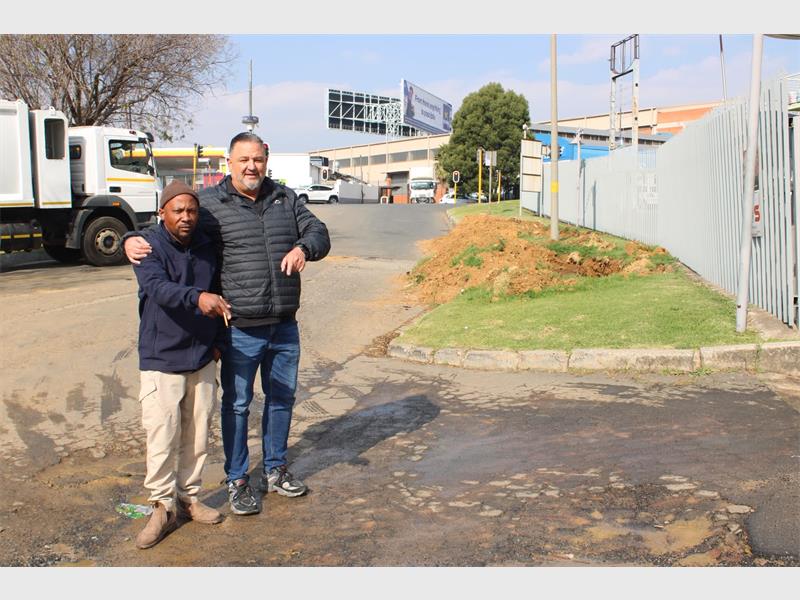 A persistent water leak outside an Isando business has sparked concerns over public safety, infrastructure damage and ongoing water losses.