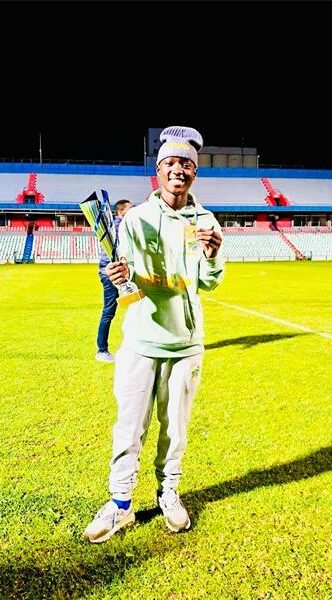 Born and raised in Thembisa, Motswane began playing football at the age of six. His passion for the sport continued to grow, leading him to join KFC Kenneth Football Club.