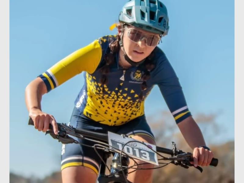 Among her proudest achievements are qualifying twice for the South African MTB School Series Nationals, competing at both provincial and national level, finishing in the Top 10 Overall Women in the Trailseeker Half Marathon, winning Stofpad three times and completing the 94.7 Cycle Challenge on her mountain bike in under five hours.