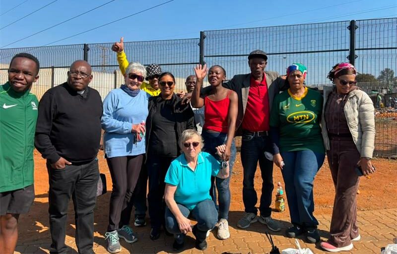 The outreach began with congregants gathering alongside children and expectant mothers for a prayer session, seeking God's blessing, protection and guidance.