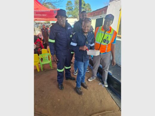 Mandela Day: Ekurhuleni DEMS donates essential items to L and J crèche ...
