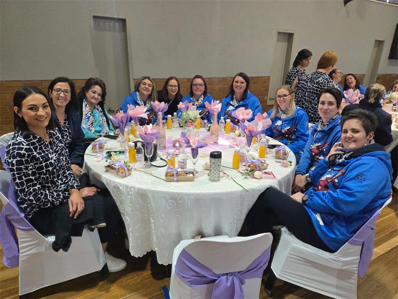 Staff members gathered for a morning of laughter, reflection and encouragement, with presenter and speaker Hannes van Wyk sharing messages about strength, value and purpose.