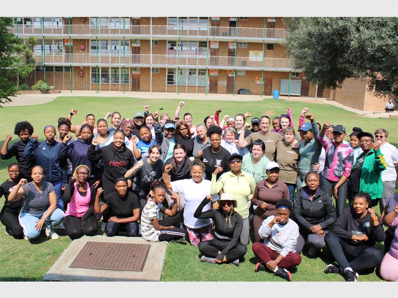 Kempton Park women unite for self-defence class amid safety concerns