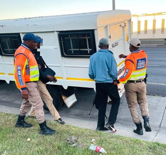 A road safety operation along the R59 and R21 freeways resulted in 20 pedestrians being apprehended for crossing unlawfully in the Germiston and Kempton Park areas.